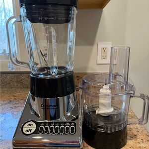 Cuisinart PowerBlend Duet blender and food processor(like new condition)